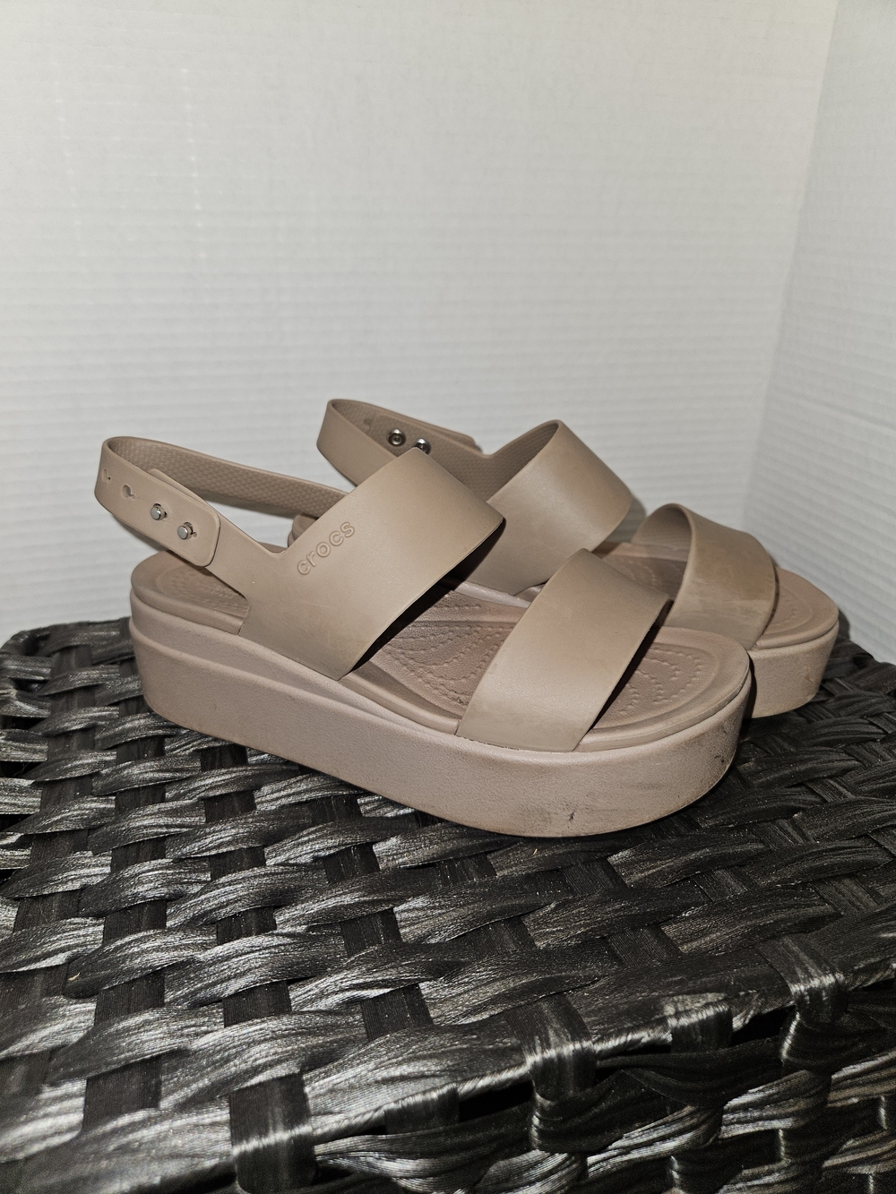 CROCS Kids Platform Sandals in Taupe